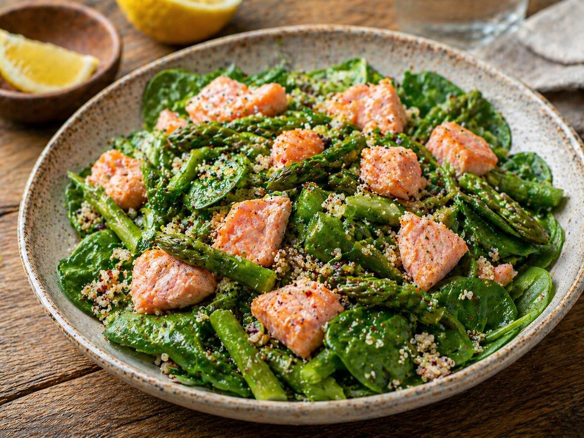 Ensalada de Salmón, Quinoa y Espárragos